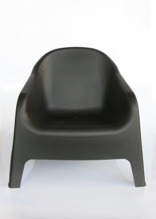 BLACK PLASTIC TUB CHAIR  71X71X77CM